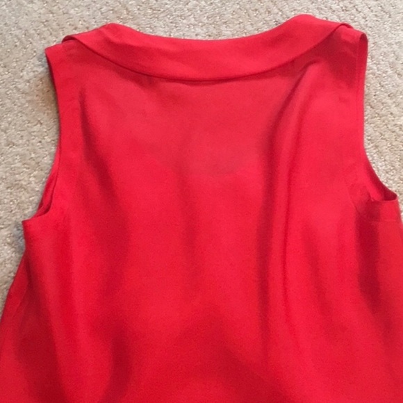 Banana Republic Beautiful Red Silk Blouse - Picture 4 of 5